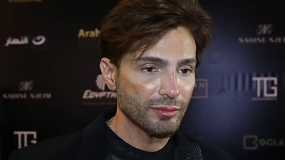 شادي شامل لمنتقديه: هو عبد الحليم مكنش بيلبس سلاسل؟.. وبعمل بوتوكس كل فترة