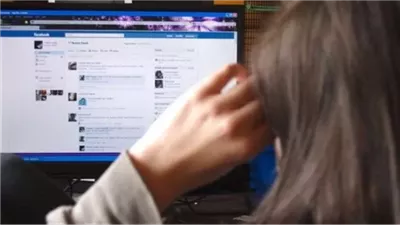 استدرجها عبر فيسبوك.. حبس متهم بهتك عرض فتاة والشروع في قتلها ببولاق الدكرور