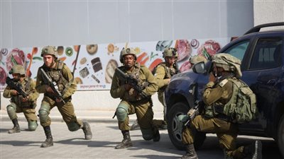 مكالمات ووثائق سرية.. تحقيق يكشف ما جرى في إسرائيل يوم 7 أكتوبر بعد عام من الحرب