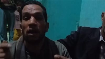 والد صغير أسيوط المولود بعد وفاة والدته: كانت رايحة تولد.. والدكاترة قالوا معجزة ربانية | بث مباشر
