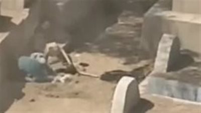 تفاصيل القبض على تربي ونجله بواقعة نبش قبور الموتى في الخانكة | بث مباشر