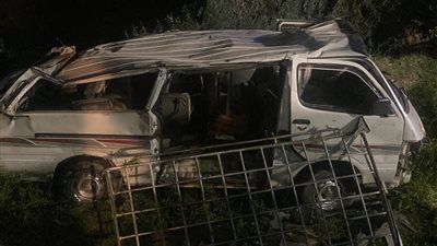 مصرع وإصابة 8 أشخاص في انقلاب ميكروباص على طريق شبرا بالقليوبية