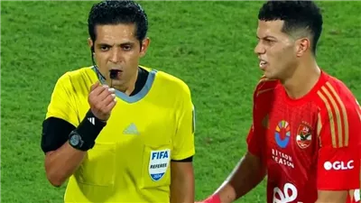 بعد إدارة القمة.. أحمد الغندور حكمًا لمباراة الترجي وشبيبة العمران في الدوري التونسي