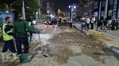 عودة حركة السير لطبيعتها بعد الانتهاء من إصلاح الهبوط الأرضي بشارع التحرير في سوهاج
