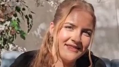 تصدرت التريند بتقليد اللهجة الصعيدية.. سائحة ألمانيا تثير الجدل في قنا| بث مباشر 
