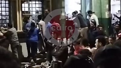 أهالي بني سويف يشيعون جثمان عامل الدليفري ضحية دهس نجل زوجة الشيف الشربيني | بث مباشر