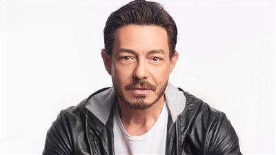 أحمد زاهر عن تشبيه دوره في مسلسل سيد الناس بـ البرنس: لجان كلنا عارفين مين اللي وراها