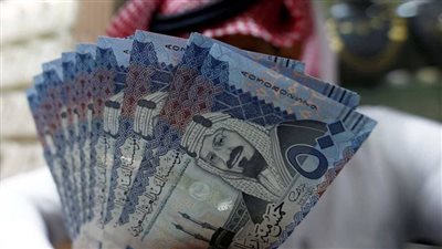 سعر الريال السعودي مقابل الجنيه بالبنوك اليوم الاثنين 6 يناير 2025