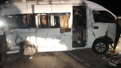 إصابة 4 أشخاص في انقلاب ميكروباص على طريق الجلالة