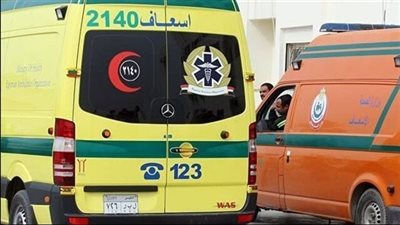تفاصيل مصرع وإصابة 4 أشخاص إثر حادث تصادم سيارتين بأسيوط| بث مباشر 