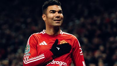 لتعويض بنزيما.. كاسيميرو على رادار الاتحاد السعودي بعد إعلان رحيله عن اليونايتد