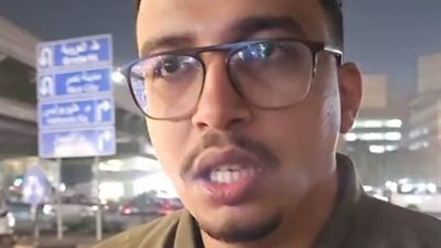 شاهد عيان على حادث دهس شاب بمصر الجديدة: سائق تريلا خبطه وقسم الموتوسيكل نصين| بث مباشر