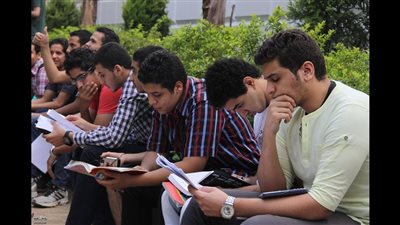 أبرزها تسجيل الاستمارة.. توجيهات مهمة من التعليم بشأن امتحانات الثانوية العامة 2025 لطلاب النظام الجديد | بث مباشر