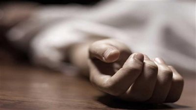بسبب خلافات أسرية.. زوج يقتل زوجته بآلة حادة في أسوان | بث مباشر