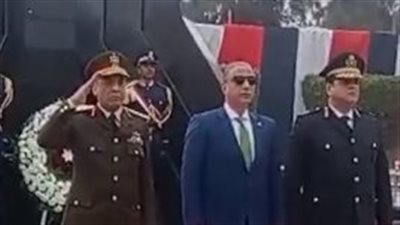 بمناسبة عيد الشرطة.. محافظ الفيوم ومدير الأمن يضعان إكليل الزهور على نصب الشهداء| بث مباشر
