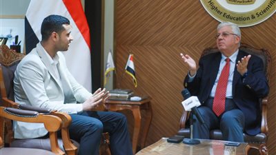 وزير التعليم العالي: لن يتم إلغاء مكتب التنسيق في نظام البكالوريا.. وإطلاق مشروع قومي للنابغين خلال الفترة المقبلة| حوار