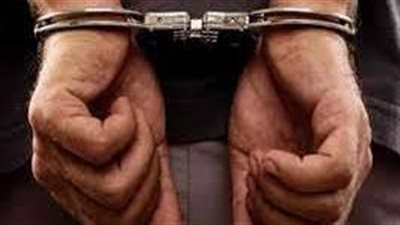 لتبولها على نفسها.. أب يتعدي بالضرب المبرح على نجلته الصغرى بالمنوفية|بث مباشر 