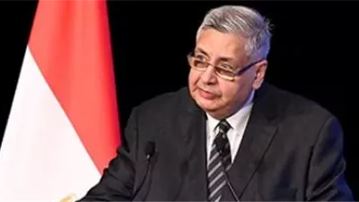محمد عوض تاج الدين: لا يمكن الاستغناء عن الدواء.. والأنظمة الغذائية لا تعوض المضادات الحيوية