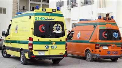 مصرع شخصين إثر تصادم قطار بتروسيكل في مزلقان العلمين | بث مباشر