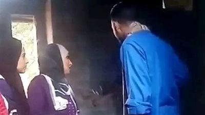 بعد انتشار فيديو الواقعة.. المشدد 3 سنوات لـ البيه بسبب اقتحام منزل سيدة تحت تهديد السلاح بقنا