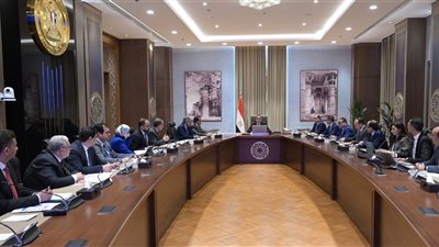 الحكومة: مستمرون في الحفاظ على سعر صرف مرن.. ولدينا خطة لتحويل جزء من الديون لاستثمارات