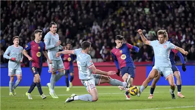 التاريخ ينحاز للبلوجرانا.. تاريخ مواجهات برشلونة أمام أتلتيكو مدريد قبل قمة الكأس 