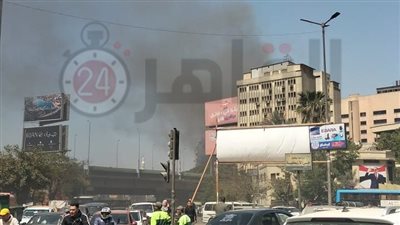 حريق بمحيط مبنى البريد في رمسيس.. والحماية المدينة تدفع بـ 8 سيارات إطفاء للسيطرة عليه