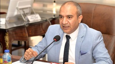أزمة صحية مفاجئة.. وفاة سكرتير محافظة الدقهلية بعد أداء صلاة العيد | بث مباشر