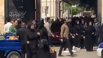 تشييع جنازة مدرس رياضيات ضحية طلقة طائشة في بورسعيد | بث مباشر