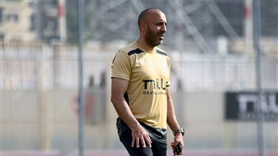 عبر القاهرة 24.. أيمن عبد العزيز يعلن تولي منصب المدرب العام لنادي الاتحاد السكندري 