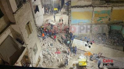 بعد بحث 6 ساعات.. انتشال جثمان سيدة من أسفل عقار اللبان المنهار بالإسكندرية| بث مباشر