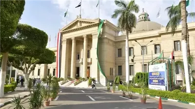 رئيس جامعة القاهرة يوجه بالاستقبال الشامل لجميع الحالات المرضية دون استثناء