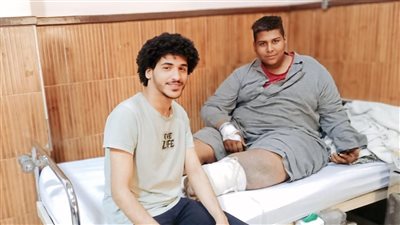 مريض بداء الفيل بعد تكفل محافظ أسيوط بعلاجه: محتاج مصدر دخل ثابت 