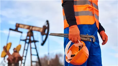 خصومات غير قانونية وتعنت.. عمال بإحدى شركات الغاز يطالبون بالتحقيق في فساد الشركة: هددونا وقالوا اللي مش عاجبه يمشي