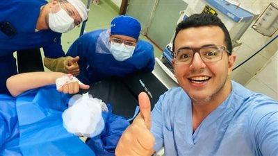 فريق طبي ينجح في إنقاذ فتاة تعاني من كسر في عنق الفخذ الأيمن بمستشفى أسيوط