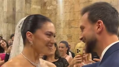 الصور الأولى من حفل زفاف اللبنانية ستيفاني عطا لله على جوزيف عبود