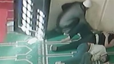 الأوقاف تفحص واقعة سرقة هاتف محمول داخل مسجد بالمنيا.. ووكيل الوزارة: سنتخذ إجراءً قانونيًا