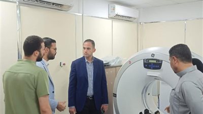 نائب وزير الصحة يتفقد مستشفى رأس الحكمة.. ويوجه بسرعة تشكيل فرق عمل لرفع الكفاءة
