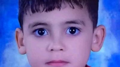 بعد 4 أيام.. انتشال جثمان صغير غرق بجوار عبارة نيلية في سوهاج