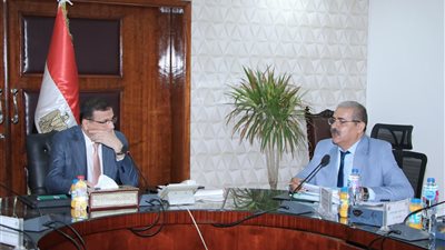 وزير الزراعة يترأس اجتماع مجلس إدارة الهيئة العامة للإصلاح الزراعي لمناقشة ملفات المنتفعين وموقف المشروعات 