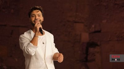 أحمد جمال يُشعل حفله في ختام فعاليات مهرجان القلعة بدورته الـ 33| صور