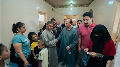 للكشف على 970 مواطنًا.. قافلة طبية مجانية بقرية بيت داود بسوهاج