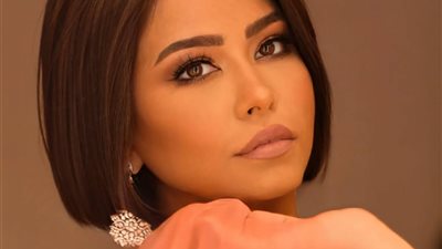 شيرين عبد الوهاب توجه رسالة لـ هاني شاكر: كبوة وهتعدي.. ويا رب ترجع لجمهورك