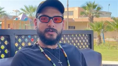 محمود شاهين: وفاة تيمور تيمور أصعب ما مريت بيه في حياتي.. ومهرجان بورسعيد أثبت أن مصر كلها جميلة