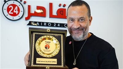 صقر الدراما العربية.. القاهرة 24 يكرم الفنان ماجد المصري عن دوره في مسلسل إش إش