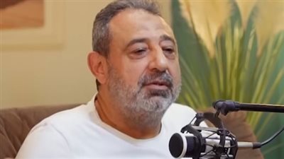 مجدي عبد الغني: ما يقدمه الزمالك إعجاز.. والأهلي يعاني من أزمات في أوضة اللبس