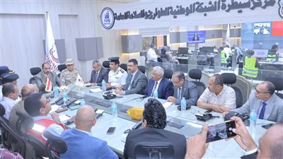 محافظ سوهاج يترأس اجتماع غرفة العمليات الرئيسية لمتابعة الوضع العام لارتفاع منسوب النيل