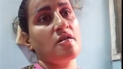 أصبحت عاجزة.. سيدة تتهم طبيبا شهيرا بالتسبب في تدهور حالتها الصحية بالمقطم |فيديو 