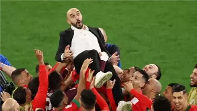 تعيش أزهى عصورها.. إنجازات مغربية تكتب فصلًا جديدًا في تاريخ كرة القدم