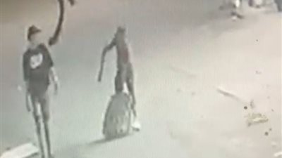 تفاصيل مقتل أربعيني على يد عاطل بشبرا الخيمة: نجا من الخرطوش فضربه بآلة حادة| فيديو